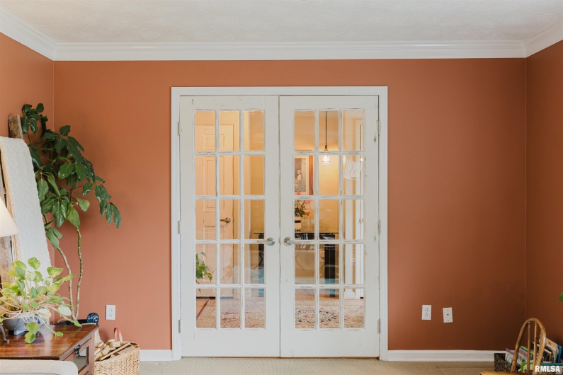 1502 NAGEL Drive, Marion, Illinois 62959, 4 Bedrooms Bedrooms, 0 ,3 BathroomsBathrooms,Residential,For Sale,NAGEL,0,RMAQC4269704