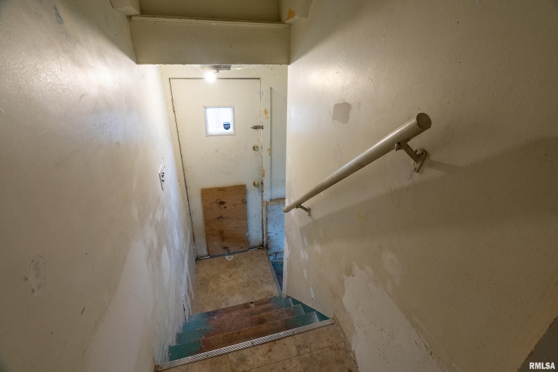 1918 KENNEDY Street, Murphysboro, Illinois 62966, 3 Bedrooms Bedrooms, 0 ,2 BathroomsBathrooms,Residential,For Sale,KENNEDY,0,RMAQC4269845