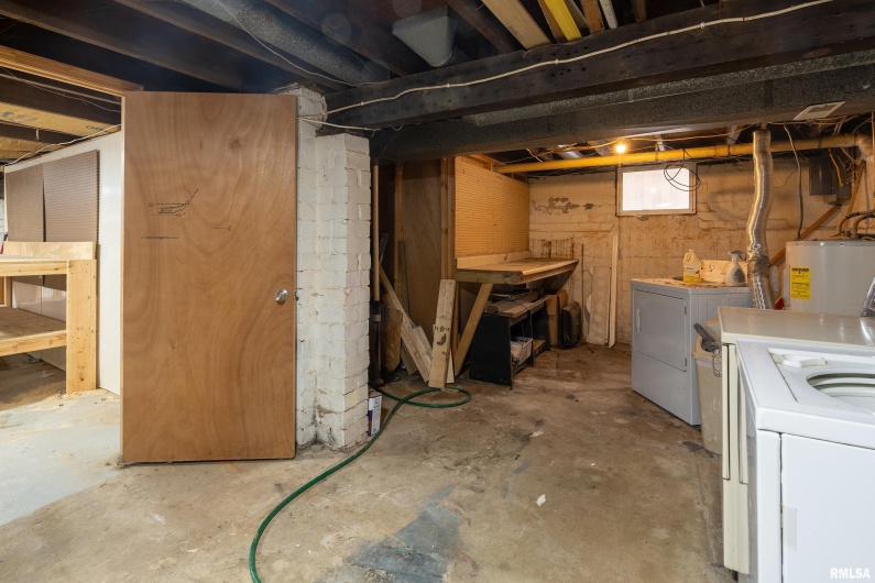 1918 KENNEDY Street, Murphysboro, Illinois 62966, 3 Bedrooms Bedrooms, 0 ,2 BathroomsBathrooms,Residential,For Sale,KENNEDY,0,RMAQC4269845