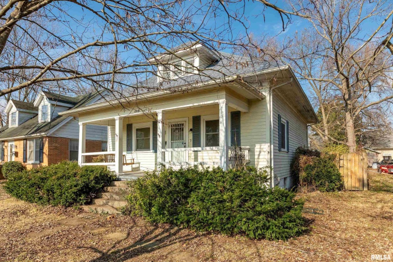 1918 KENNEDY Street, Murphysboro, Illinois 62966, 3 Bedrooms Bedrooms, 0 ,2 BathroomsBathrooms,Residential,For Sale,KENNEDY,0,RMAQC4269845