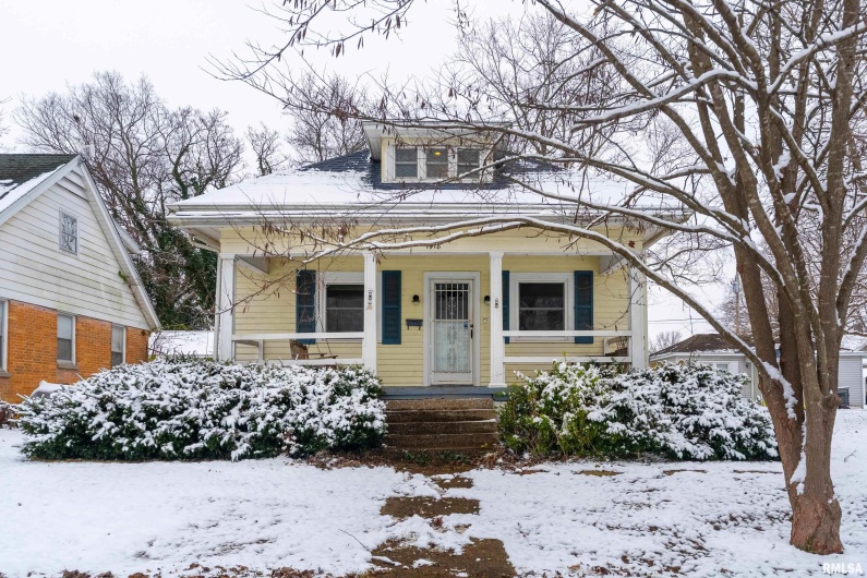 1918 KENNEDY Street, Murphysboro, Illinois 62966, 3 Bedrooms Bedrooms, 0 ,2 BathroomsBathrooms,Residential,For Sale,KENNEDY,0,RMAQC4269845