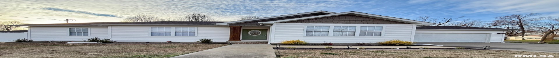 1321 7TH Street, Herrin, Illinois 62948, 3 Bedrooms Bedrooms, 0 ,2 BathroomsBathrooms,Residential,For Sale,7TH,0,RMAQC4269854