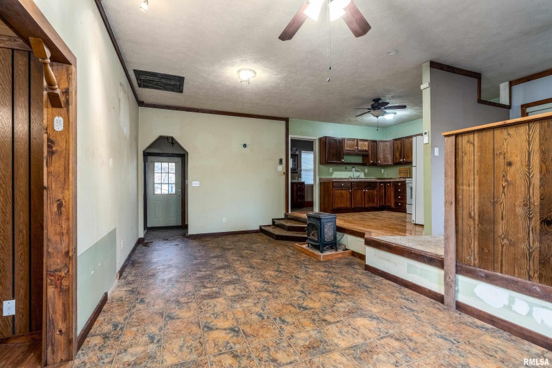 308 Spillertown Road, Marion, Illinois 62959, 1 Bedroom Bedrooms, 0 ,1 BathroomBathrooms,Residential,For Sale,Spillertown,0,RMAQC4269886