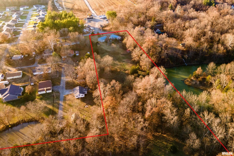 308 Spillertown Road, Marion, Illinois 62959, 1 Bedroom Bedrooms, 0 ,1 BathroomBathrooms,Residential,For Sale,Spillertown,0,RMAQC4269886