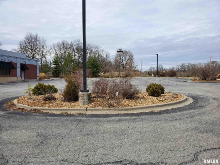 2310 Reed Station Parkway, Carbondale, Illinois 62901, 0 , 0 ,0,Commercial Sale,For Sale,Reed Station,0,RMAEB460688