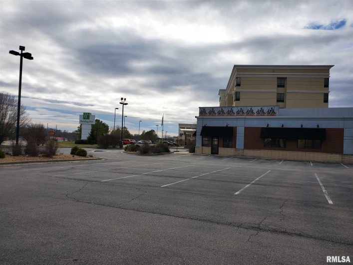 2310 Reed Station Parkway, Carbondale, Illinois 62901, 0 , 0 ,0,Commercial Sale,For Sale,Reed Station,0,RMAEB460688