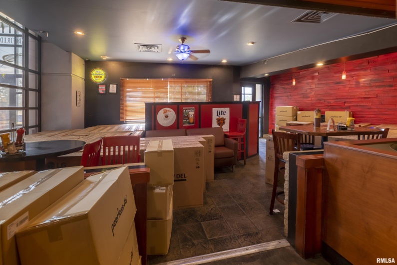 2310 Reed Station Parkway, Carbondale, Illinois 62901, 0 , 0 ,0,Commercial Sale,For Sale,Reed Station,0,RMAEB460688