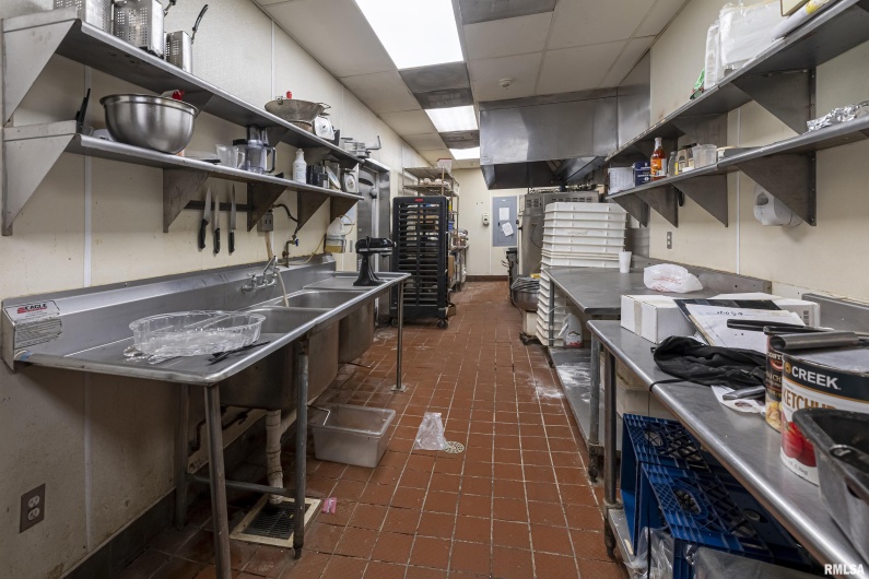 2310 Reed Station Parkway, Carbondale, Illinois 62901, 0 , 0 ,0,Commercial Sale,For Sale,Reed Station,0,RMAEB460688