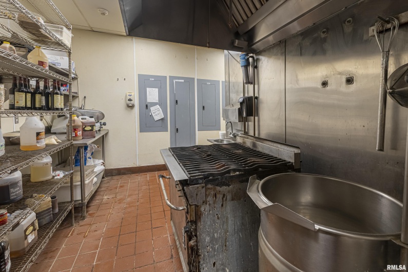 2310 Reed Station Parkway, Carbondale, Illinois 62901, 0 , 0 ,0,Commercial Sale,For Sale,Reed Station,0,RMAEB460688