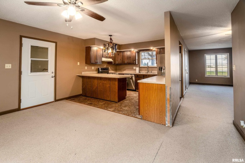 18662 Liberty School Road, Thompsonville, Illinois 62890, 3 Bedrooms Bedrooms, 0 ,2 BathroomsBathrooms,Residential,For Sale,Liberty School,0,RMAEB460690