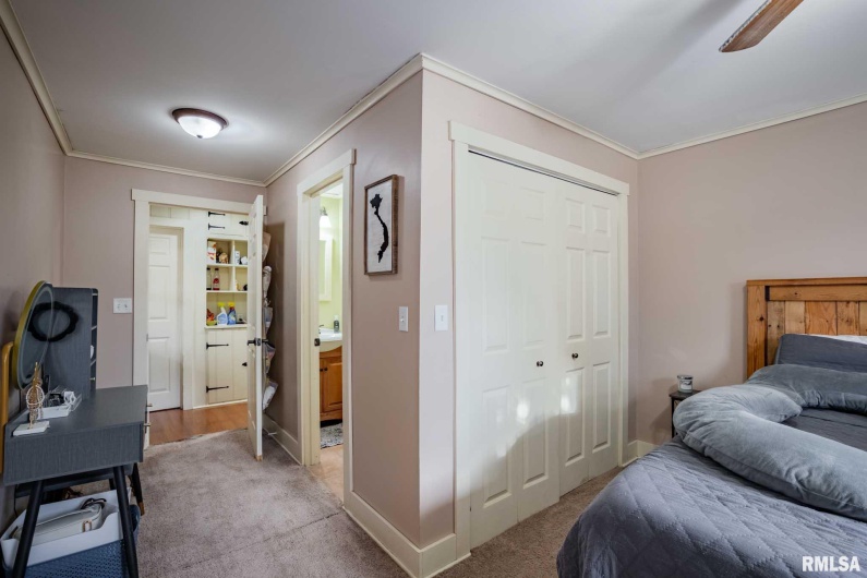 712 CIRCLE Drive, Marion, Illinois 62959, 3 Bedrooms Bedrooms, 0 ,2 BathroomsBathrooms,Residential,For Sale,CIRCLE,0,RMAQC4269900