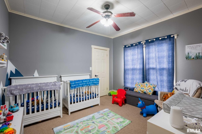 712 CIRCLE Drive, Marion, Illinois 62959, 3 Bedrooms Bedrooms, 0 ,2 BathroomsBathrooms,Residential,For Sale,CIRCLE,0,RMAQC4269900