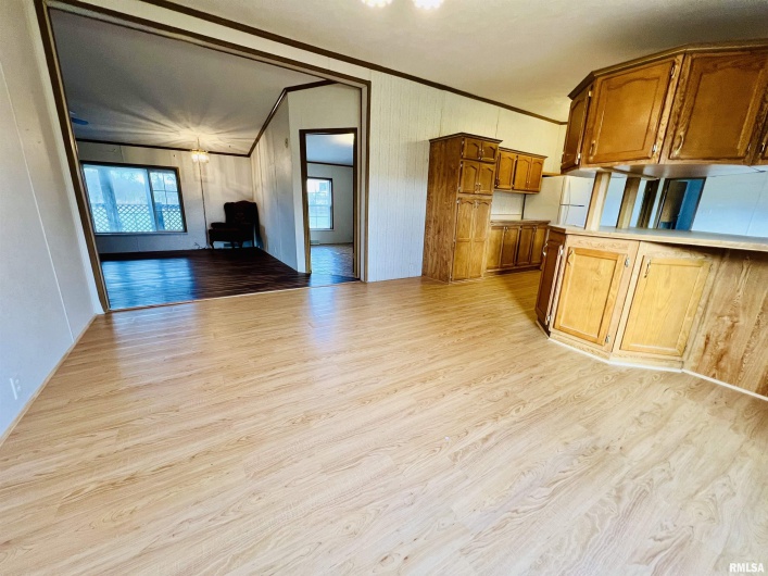 14809 Sulphur Springs Road, Creal Springs, Illinois 62922, 4 Bedrooms Bedrooms, 0 ,3 BathroomsBathrooms,Residential,For Sale,Sulphur Springs,0,RMAQC4269902