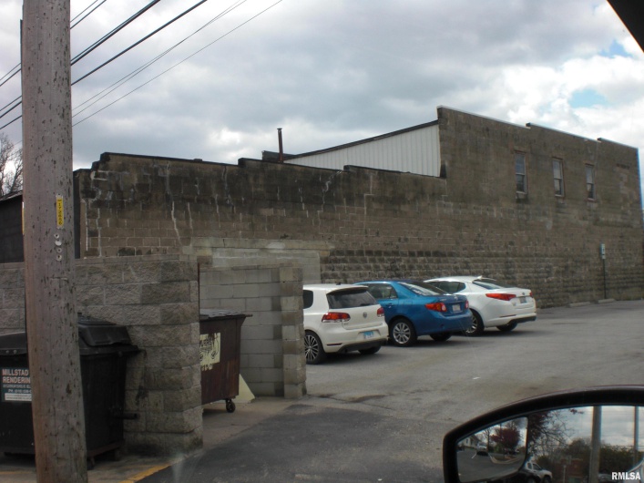113 WASHINGTON Street, Carbondale, Illinois 62901, 0 , 0 ,0,Commercial Sale,For Sale,WASHINGTON,0,RMAEB444056