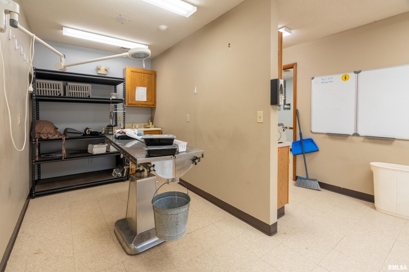 631 PERSHING Street, Energy, Illinois 62933, 0 , 0 ,0,Commercial Sale,For Sale,PERSHING,0,RMAEB457460