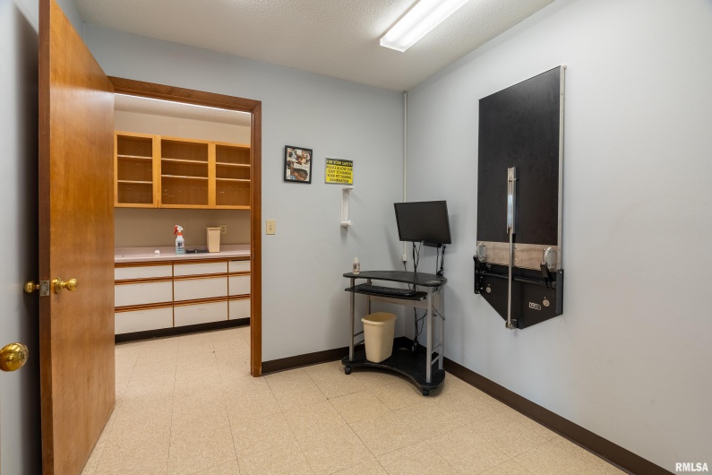 631 PERSHING Street, Energy, Illinois 62933, 0 , 0 ,0,Commercial Sale,For Sale,PERSHING,0,RMAEB457460