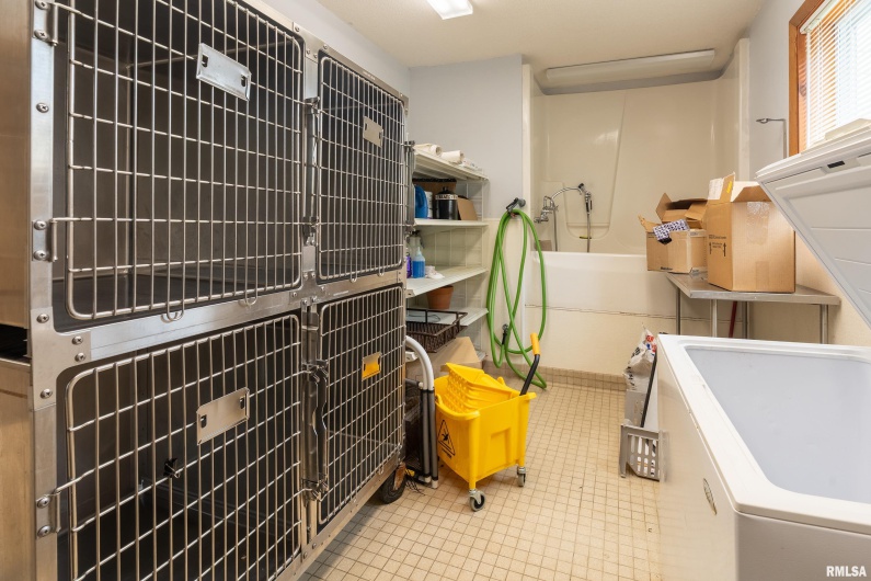 631 PERSHING Street, Energy, Illinois 62933, 0 , 0 ,0,Commercial Sale,For Sale,PERSHING,0,RMAEB457460