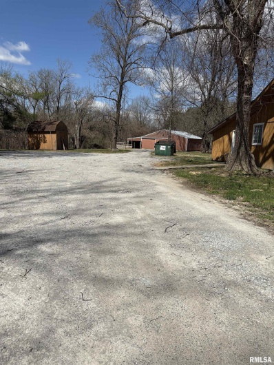 3014 ILLINOIS Avenue, Carbondale, Illinois 62903, 0 , 0 ,0,Commercial Sale,For Sale,ILLINOIS,0,RMAEB457464