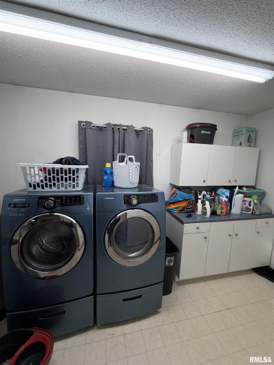 8576 Old Route 13, Marion, Illinois 62959, 3 Bedrooms Bedrooms, 0 ,2 BathroomsBathrooms,Residential,For Sale,Old Route 13,0,RMAEB460701