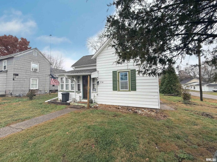 820 10TH Street, Herrin, Illinois 62948, 1 Bedroom Bedrooms, 0 ,1 BathroomBathrooms,Residential,For Sale,10TH,0,RMAEB460592