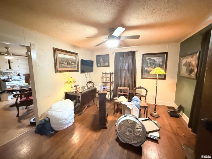 820 10TH Street, Herrin, Illinois 62948, 1 Bedroom Bedrooms, 0 ,1 BathroomBathrooms,Residential,For Sale,10TH,0,RMAEB460592