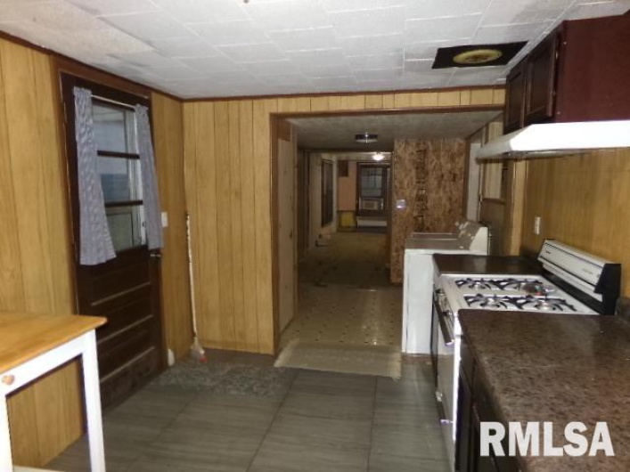 23 IL 34 S Route, Rosiclare, Illinois 62982, 2 Bedrooms Bedrooms, 0 ,1 BathroomBathrooms,Residential,For Sale,IL 34 S,0,RMAEB460711