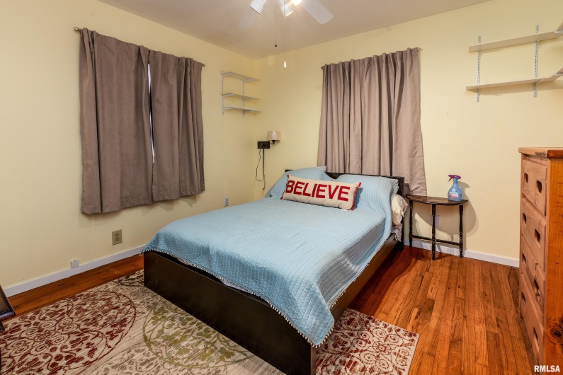 2320 McCord Street, Murphysboro, Illinois 62966, 2 Bedrooms Bedrooms, 0 ,1 BathroomBathrooms,Residential,For Sale,McCord,0,RMAEB460712