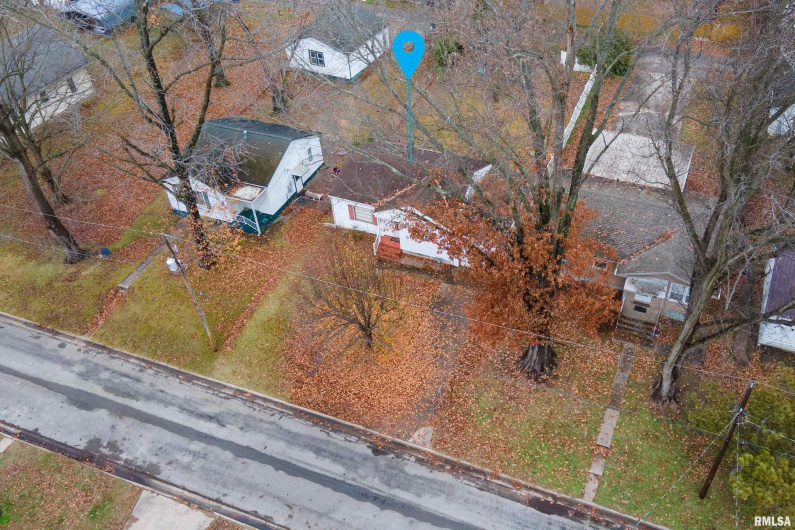 2320 McCord Street, Murphysboro, Illinois 62966, 2 Bedrooms Bedrooms, 0 ,1 BathroomBathrooms,Residential,For Sale,McCord,0,RMAEB460712