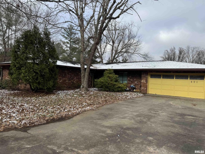 421 COOK Avenue, Jonesboro, Illinois 62952, 3 Bedrooms Bedrooms, 0 ,2 BathroomsBathrooms,Residential,For Sale,COOK,0,RMAEB460715