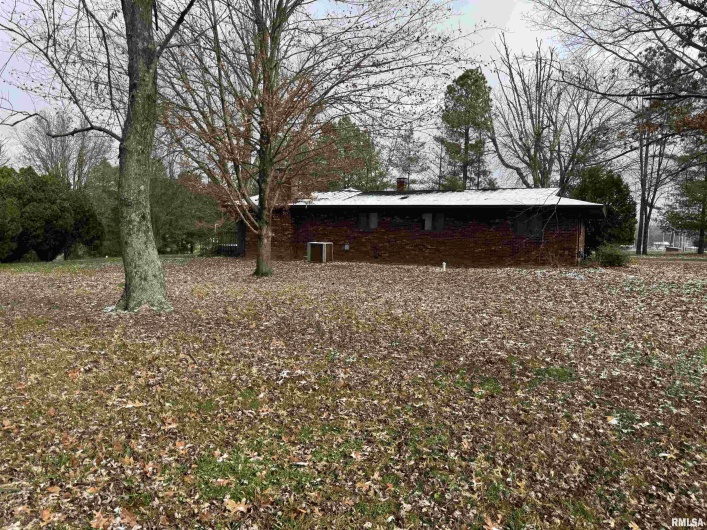 421 COOK Avenue, Jonesboro, Illinois 62952, 3 Bedrooms Bedrooms, 0 ,2 BathroomsBathrooms,Residential,For Sale,COOK,0,RMAEB460715