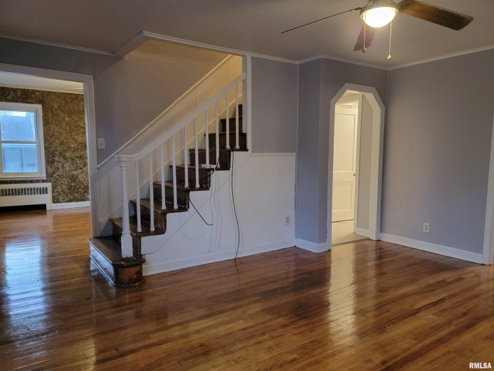 904 LINDEN Street, Carbondale, Illinois 62901, 3 Bedrooms Bedrooms, 0 ,1 BathroomBathrooms,Residential,For Sale,LINDEN,0,RMAEB460720