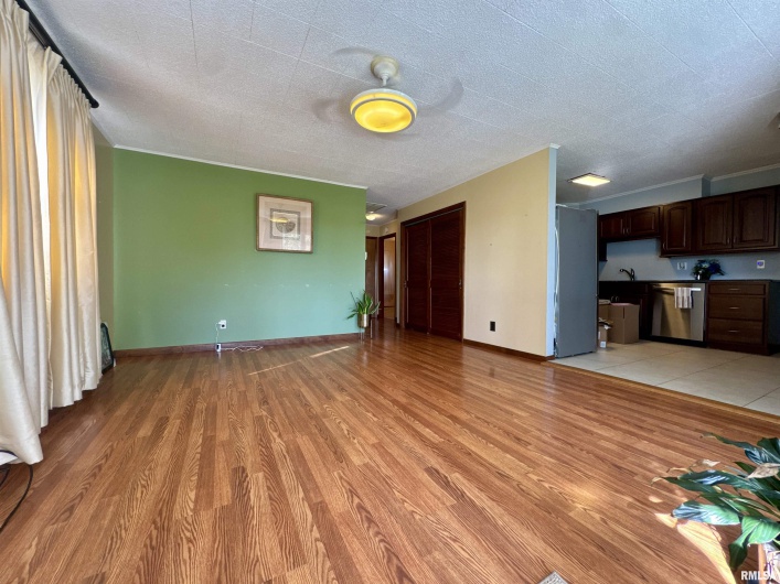 305 RAILROAD Street, Tamms, Illinois 62988, 4 Bedrooms Bedrooms, 0 ,1 BathroomBathrooms,Residential,For Sale,RAILROAD,0,RMAEB460721