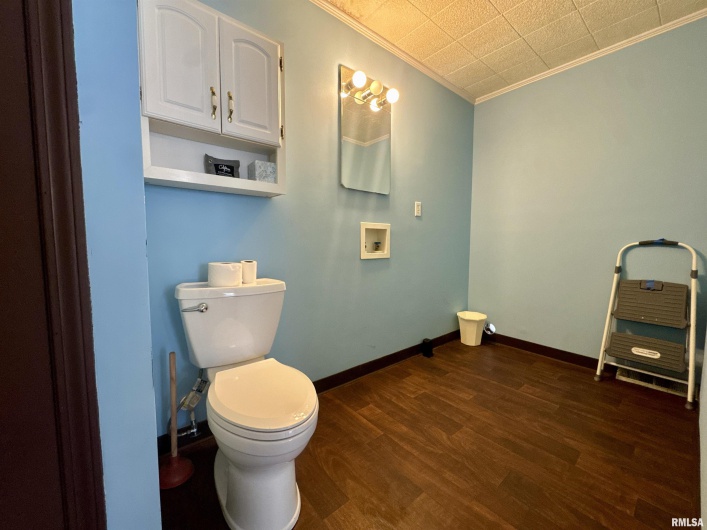 305 RAILROAD Street, Tamms, Illinois 62988, 4 Bedrooms Bedrooms, 0 ,1 BathroomBathrooms,Residential,For Sale,RAILROAD,0,RMAEB460721