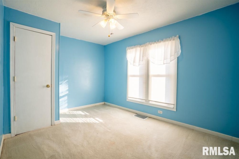 512 16TH Street, Herrin, Illinois 62948, 2 Bedrooms Bedrooms, 0 ,1 BathroomBathrooms,Residential,For Sale,16TH,0,RMAQC4269962