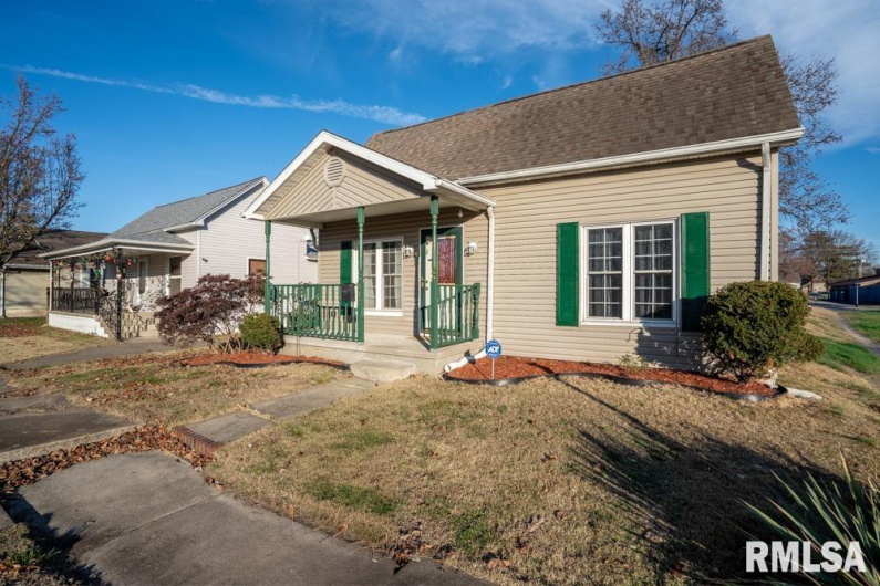 512 16TH Street, Herrin, Illinois 62948, 2 Bedrooms Bedrooms, 0 ,1 BathroomBathrooms,Residential,For Sale,16TH,0,RMAQC4269962