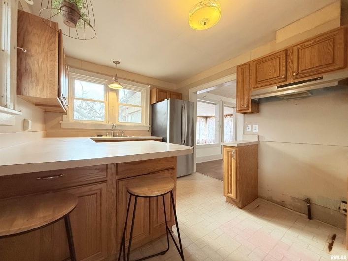 1708 Yew Street, Harrisburg, Illinois 62946, 2 Bedrooms Bedrooms, 0 ,1 BathroomBathrooms,Residential,For Sale,Yew,0,RMAEB460724