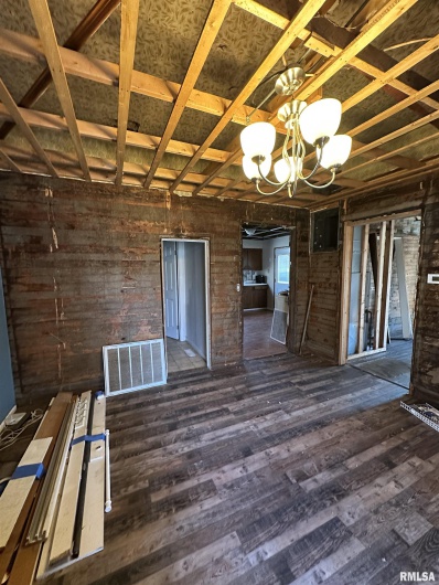 700 23RD Street, Herrin, Illinois 62948, 2 Bedrooms Bedrooms, 0 ,1 BathroomBathrooms,Residential,For Sale,23RD,0,RMAEB460729