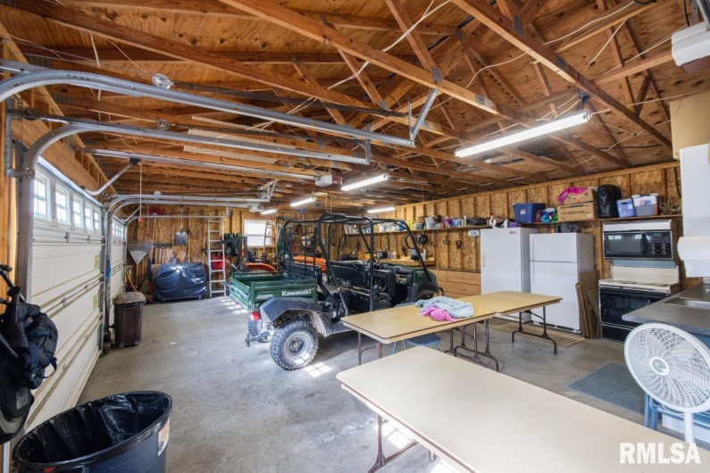 26 PERKINS Lane, Golconda, Illinois 62938, 3 Bedrooms Bedrooms, 0 ,2 BathroomsBathrooms,Residential,For Sale,PERKINS,0,RMACA1040904