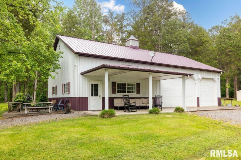 28 PERKINS Lane, Golconda, Illinois 62938, 3 Bedrooms Bedrooms, 0 ,1 BathroomBathrooms,Residential,For Sale,PERKINS,0,RMACA1040906