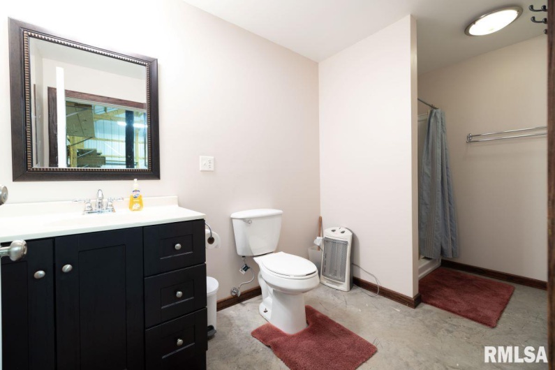 28 PERKINS Lane, Golconda, Illinois 62938, 3 Bedrooms Bedrooms, 0 ,1 BathroomBathrooms,Residential,For Sale,PERKINS,0,RMACA1040906