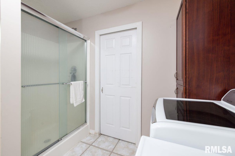 28 PERKINS Lane, Golconda, Illinois 62938, 3 Bedrooms Bedrooms, 0 ,1 BathroomBathrooms,Residential,For Sale,PERKINS,0,RMACA1040906