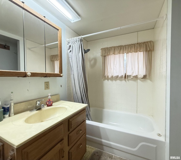 1720 Camp Cedar Point Lane, Makanda, Illinois 62958, 2 Bedrooms Bedrooms, 0 ,2 BathroomsBathrooms,Residential,For Sale,Camp Cedar Point,0,RMAQC4269988