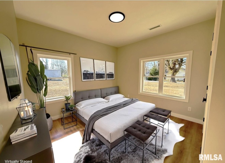 333 Hanseman Street, Carbondale, Illinois 62901, 3 Bedrooms Bedrooms, 0 ,2 BathroomsBathrooms,Residential,For Sale,Hanseman,0,RMAEB460735