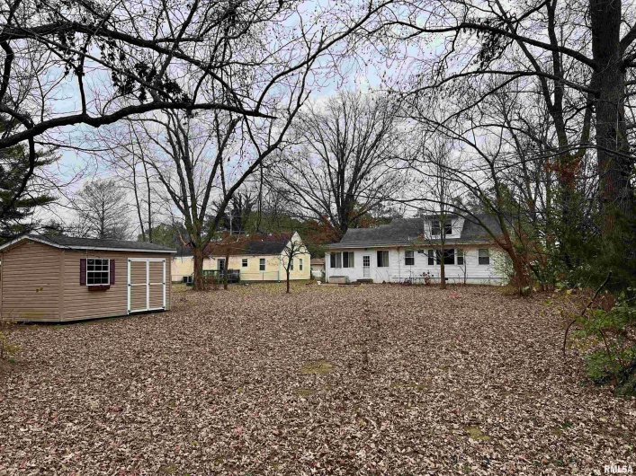 1508 WALNUT Street, Carbondale, Illinois 62902, 3 Bedrooms Bedrooms, 0 ,1 BathroomBathrooms,Residential,For Sale,WALNUT,0,RMAEB460740