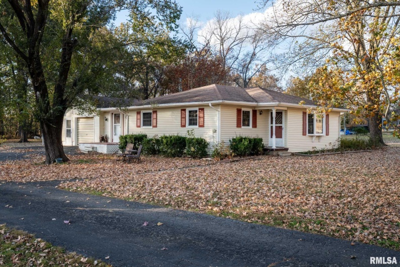 395 Hankins Road, Harrisburg, Illinois 62946, 2 Bedrooms Bedrooms, 0 ,2 BathroomsBathrooms,Residential,For Sale,Hankins,0,RMAQC4269610