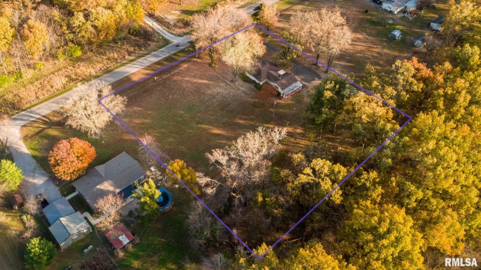 395 Hankins Road, Harrisburg, Illinois 62946, 2 Bedrooms Bedrooms, 0 ,2 BathroomsBathrooms,Residential,For Sale,Hankins,0,RMAQC4269610