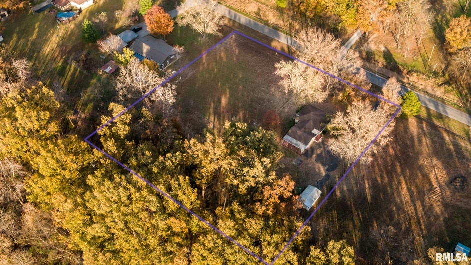 395 Hankins Road, Harrisburg, Illinois 62946, 2 Bedrooms Bedrooms, 0 ,2 BathroomsBathrooms,Residential,For Sale,Hankins,0,RMAQC4269610