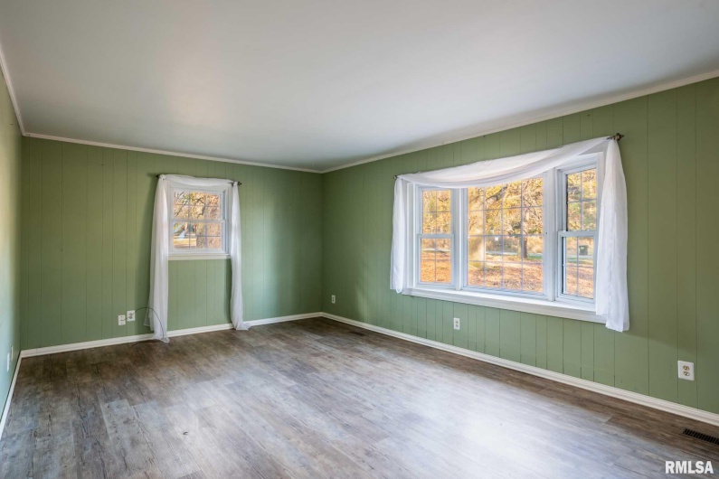 395 Hankins Road, Harrisburg, Illinois 62946, 2 Bedrooms Bedrooms, 0 ,2 BathroomsBathrooms,Residential,For Sale,Hankins,0,RMAQC4269610