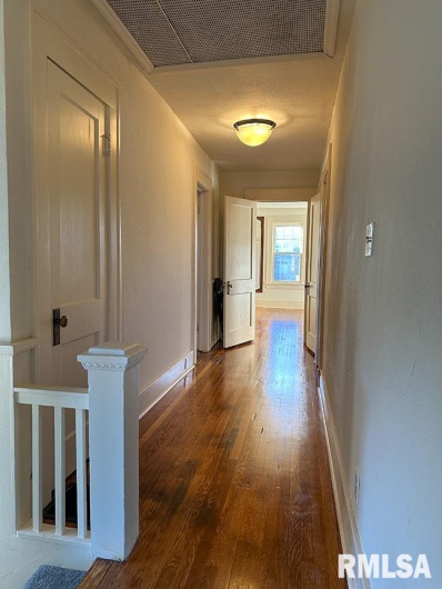 702 CHERRY Street, Carbondale, Illinois 62901, 3 Bedrooms Bedrooms, 0 ,2 BathroomsBathrooms,Residential,For Sale,CHERRY,0,RMAEB460747