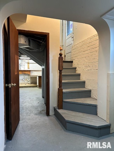 702 CHERRY Street, Carbondale, Illinois 62901, 3 Bedrooms Bedrooms, 0 ,2 BathroomsBathrooms,Residential,For Sale,CHERRY,0,RMAEB460747